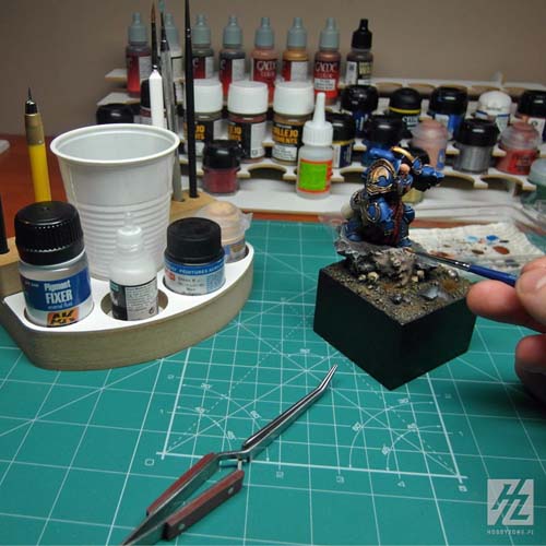 SM01 Painting Tools Stand