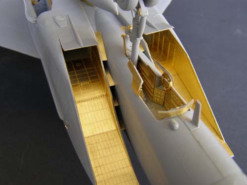 Metallic Details 1/48 MiG-25 Wheel Bays Detail Set