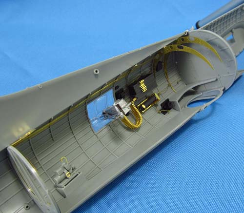 Metallic Details 1/48 B-17 Waist Gunners Cabin (HKM)