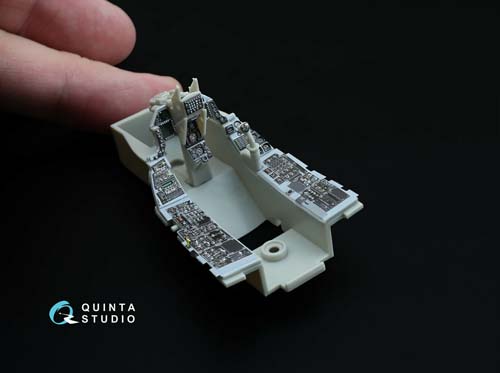Quinta Studio 1/32 F-16C Interior Detail Set