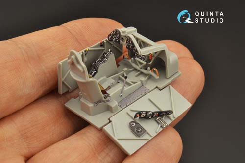Quinta Studio 1/48 CR.42 Interior Detail Set